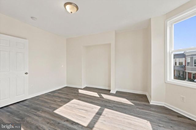 1326 N WANAMAKER ST, Philadelphia, PA 19131