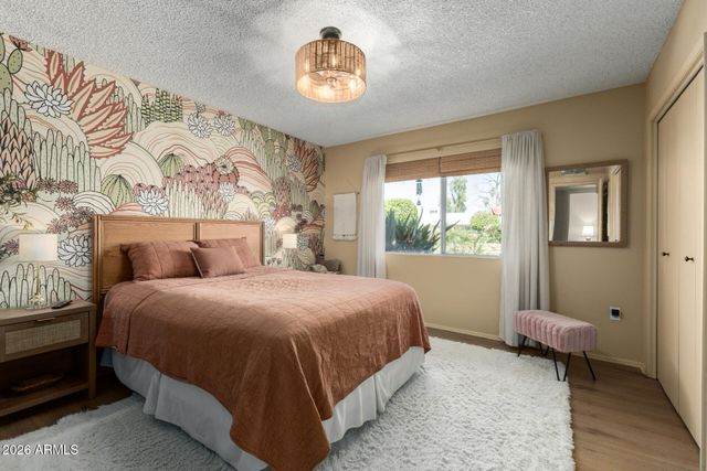 9933 W MOUNTAIN VIEW Road, Sun City, AZ 85351