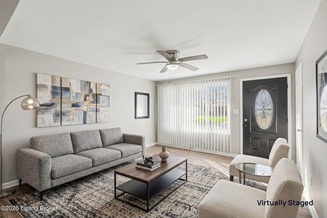 6325 Krause Ave, Louisville, KY 40216