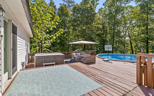 1957 Hardwood Lane, Soddy Daisy, TN 37379