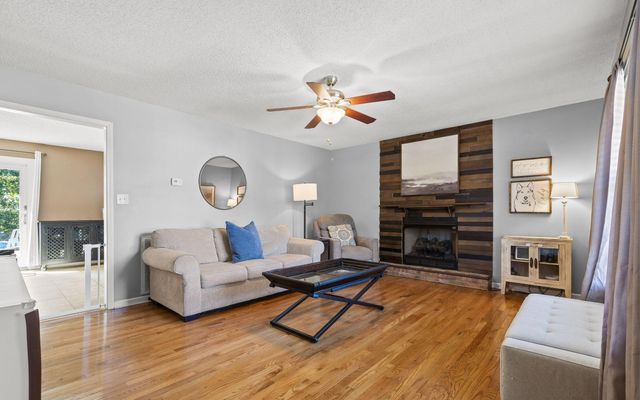 1957 Hardwood Lane, Soddy Daisy, TN 37379