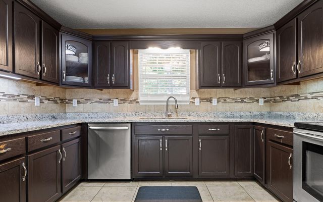 1957 Hardwood Lane, Soddy Daisy, TN 37379