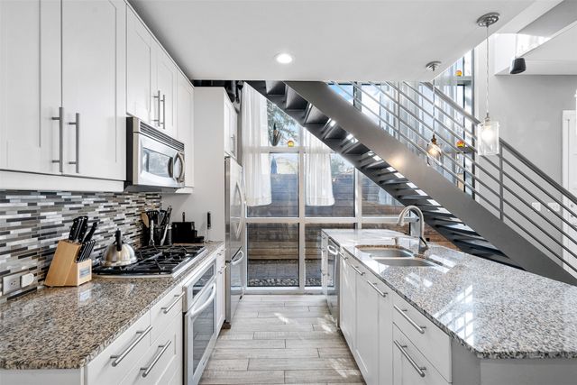 2604 Museum Way 2101, Fort Worth, TX 76107