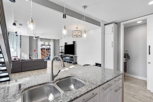 2604 Museum Way 2101, Fort Worth, TX 76107