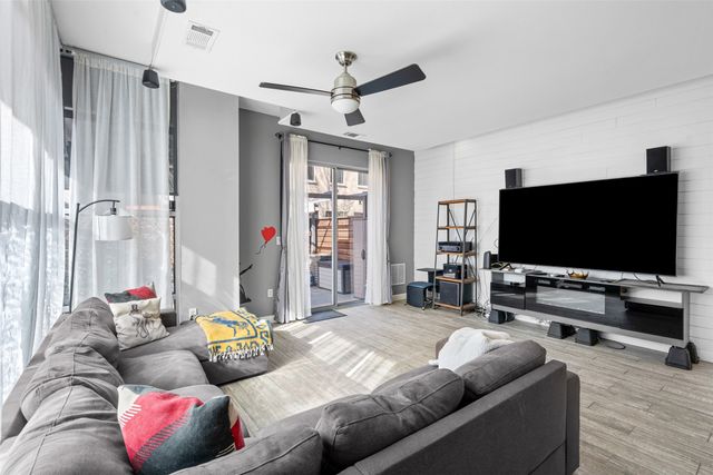 2604 Museum Way 2101, Fort Worth, TX 76107