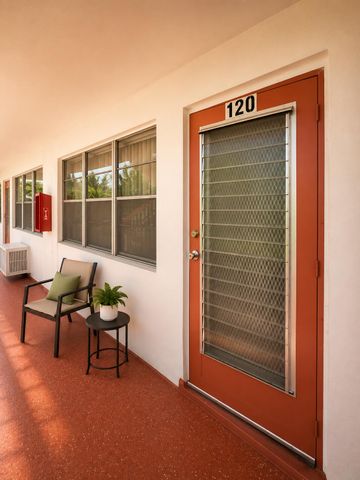 120 WINDSOR F Unit F, West Palm Beach, FL 33417