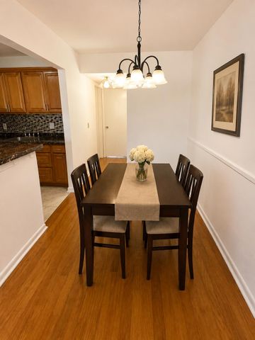 120 WINDSOR F Unit F, West Palm Beach, FL 33417