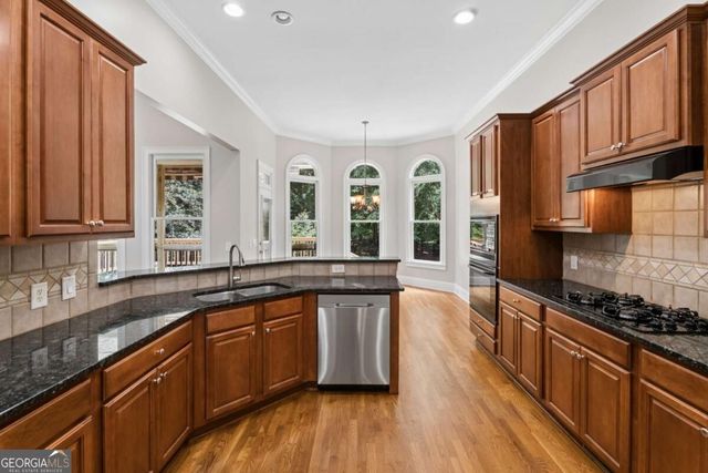 221 Falling Water Way, Woodstock, GA 30188