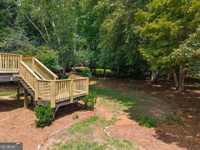 221 Falling Water Way, Woodstock, GA 30188