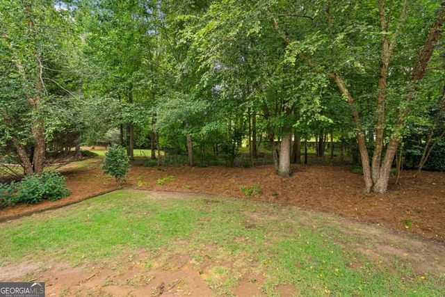 221 Falling Water Way, Woodstock, GA 30188