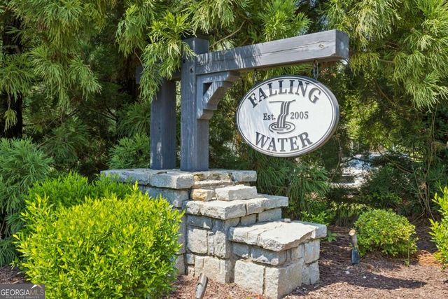 221 Falling Water Way, Woodstock, GA 30188