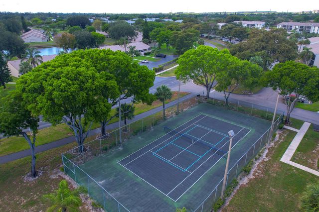 1108 Green Pine Boulevard H3, West Palm Beach, FL 33409