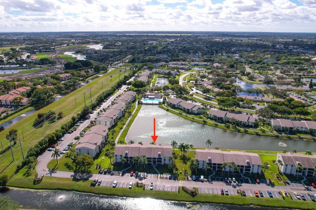 1108 Green Pine Boulevard H3, West Palm Beach, FL 33409