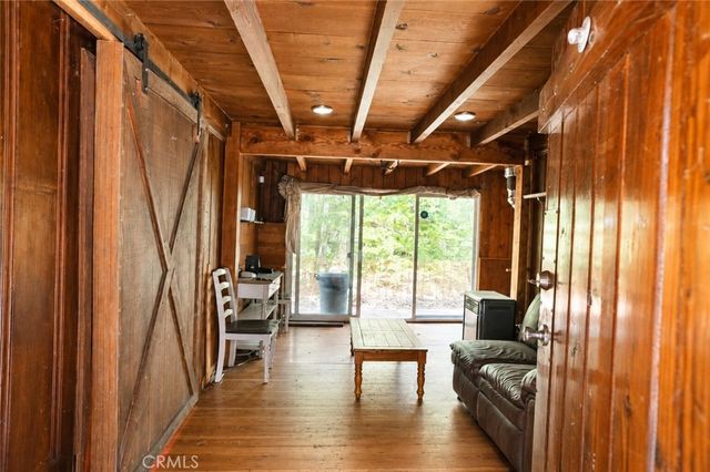 25020 Moon Drive, Crestline, CA 92325