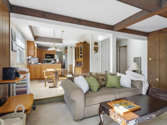 21934 Shadybrook Drive, Novi, MI 48375