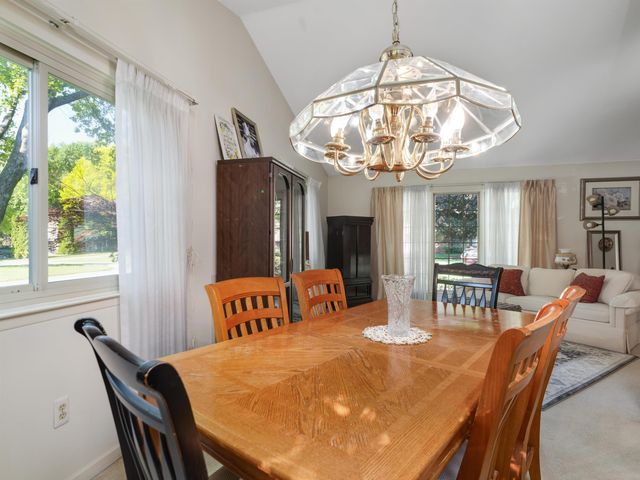 21934 Shadybrook Drive, Novi, MI 48375