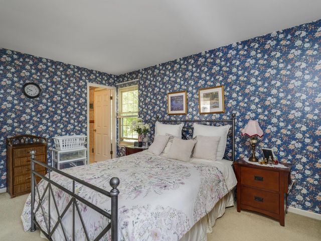 21934 Shadybrook Drive, Novi, MI 48375