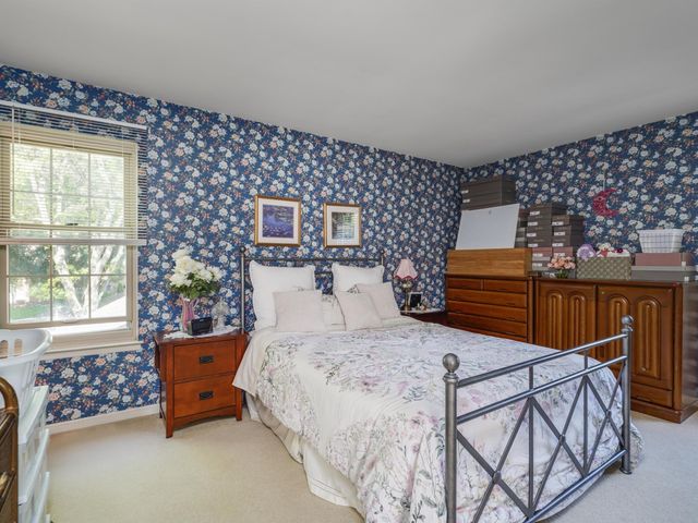 21934 Shadybrook Drive, Novi, MI 48375
