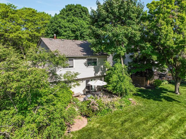 21934 Shadybrook Drive, Novi, MI 48375