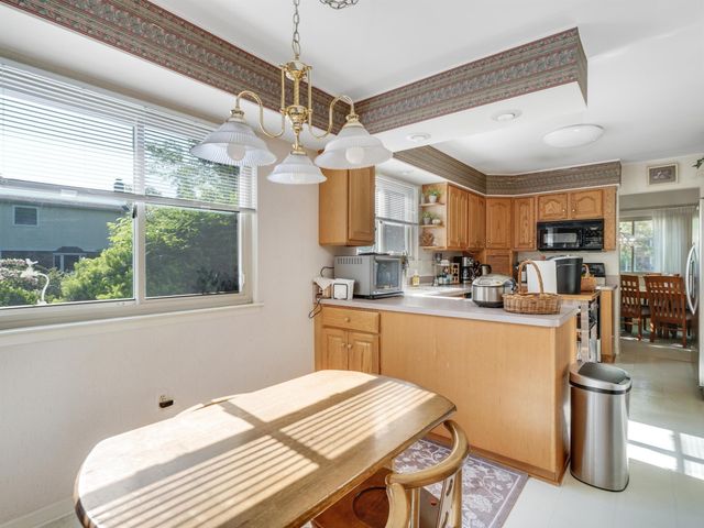 21934 Shadybrook Drive, Novi, MI 48375
