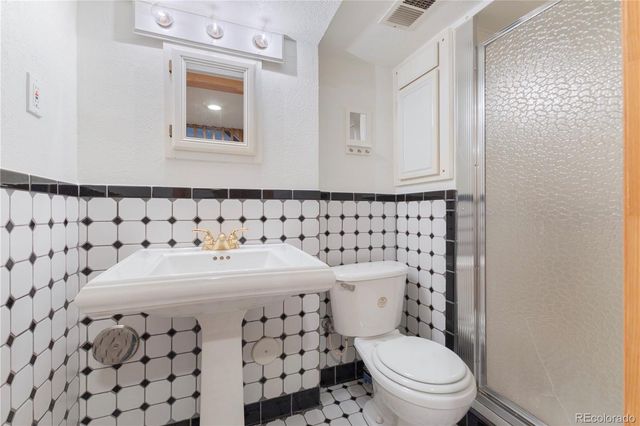 1811 S Quebec Way 57, Denver, CO 80231