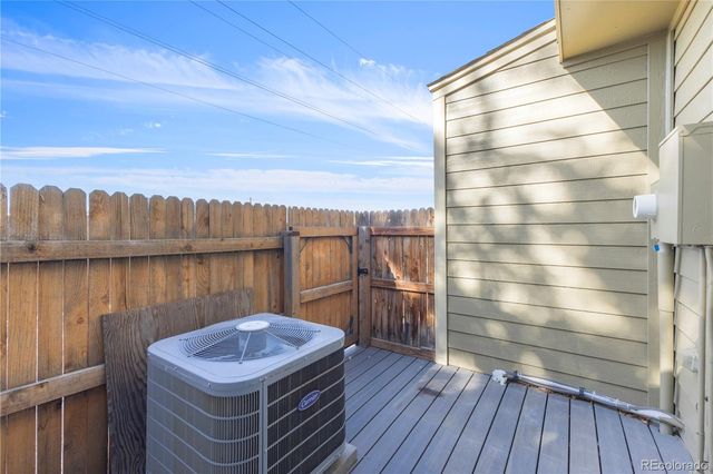 1811 S Quebec Way 57, Denver, CO 80231
