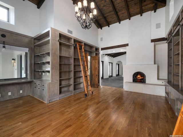 530 Geneseo Road, San Antonio, TX 78209