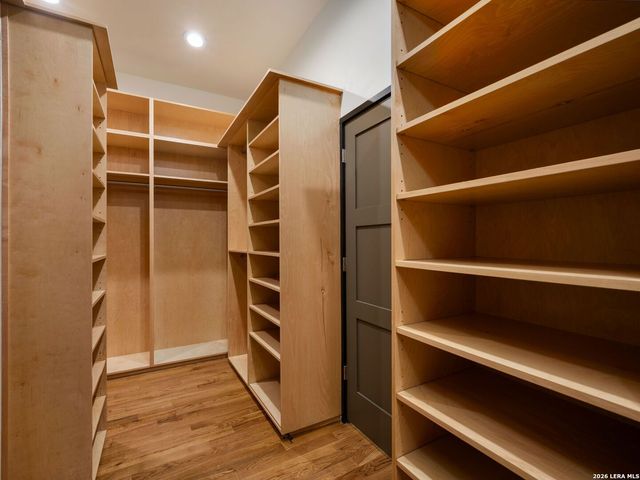 530 Geneseo Road, San Antonio, TX 78209