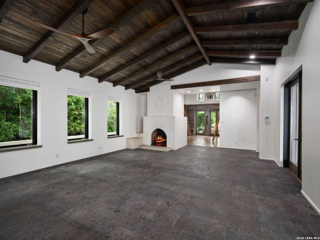 530 Geneseo Road, San Antonio, TX 78209