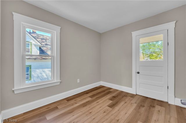 3921 W 21st Street, Cleveland, OH 44109