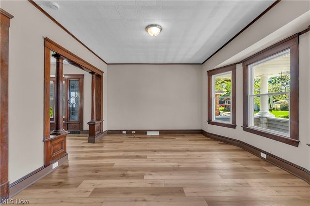 3921 W 21st Street, Cleveland, OH 44109