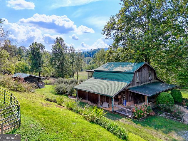 7118 Old 441 S, Lakemont, GA 30552