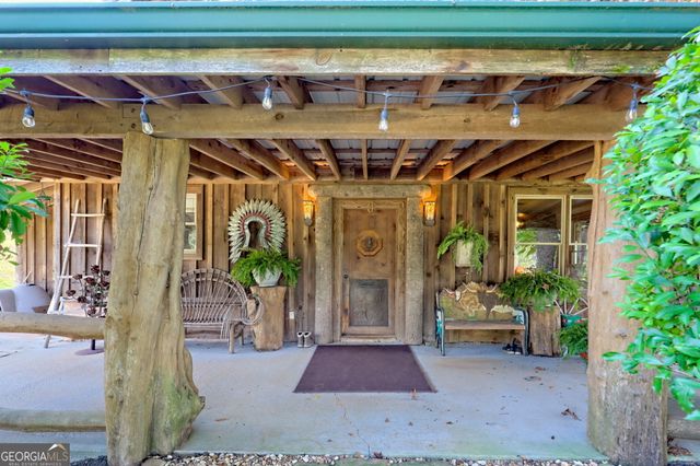 7118 Old 441 S, Lakemont, GA 30552