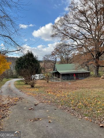 7118 Old 441 S, Lakemont, GA 30552
