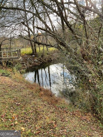 7118 Old 441 S, Lakemont, GA 30552