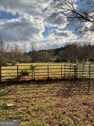 7118 Old 441 S, Lakemont, GA 30552