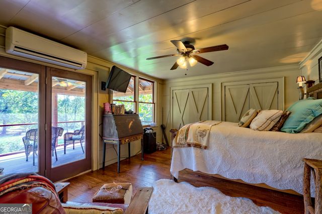 7118 Old 441 S, Lakemont, GA 30552