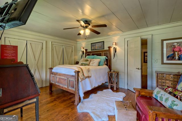 7118 Old 441 S, Lakemont, GA 30552