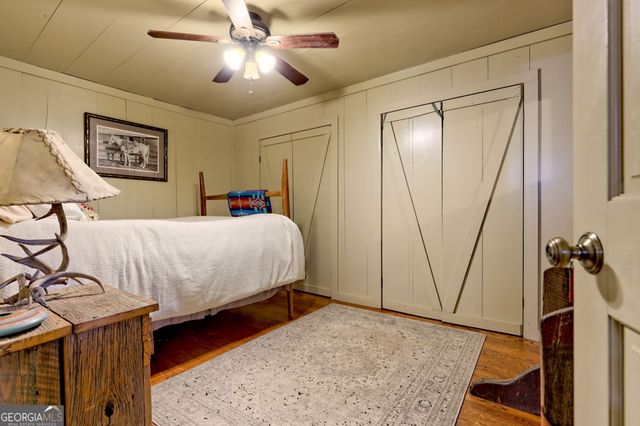 7118 Old 441 S, Lakemont, GA 30552