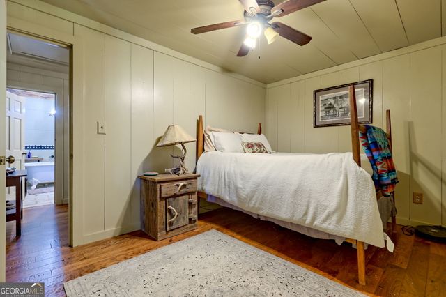 7118 Old 441 S, Lakemont, GA 30552