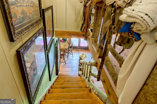 7118 Old 441 S, Lakemont, GA 30552