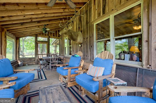 7118 Old 441 S, Lakemont, GA 30552