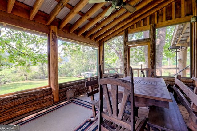 7118 Old 441 S, Lakemont, GA 30552