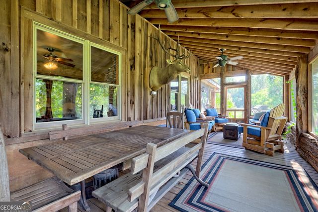 7118 Old 441 S, Lakemont, GA 30552