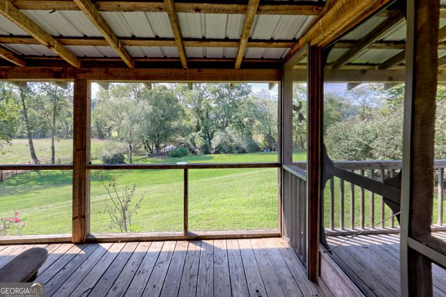 7118 Old 441 S, Lakemont, GA 30552