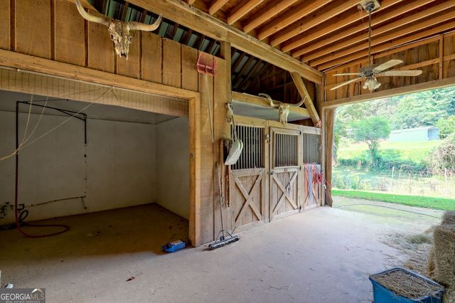 7118 Old 441 S, Lakemont, GA 30552