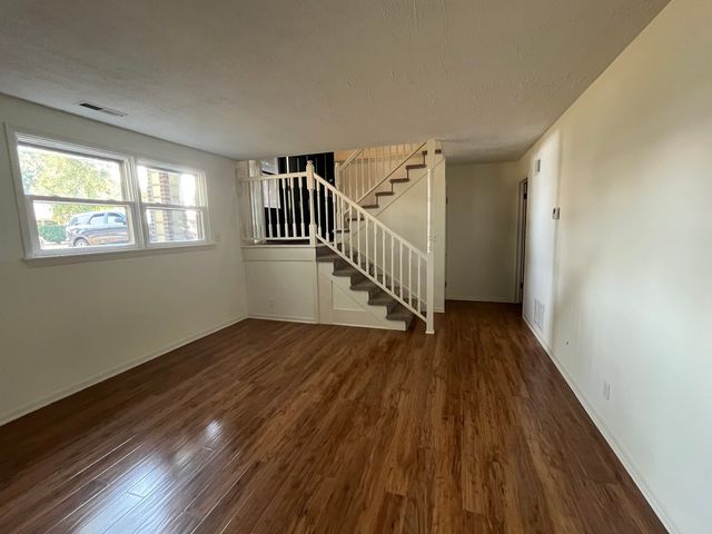 2020 Exeter Avenue, Loves Park, IL 61111