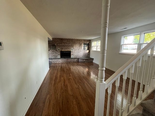 2020 Exeter Avenue, Loves Park, IL 61111