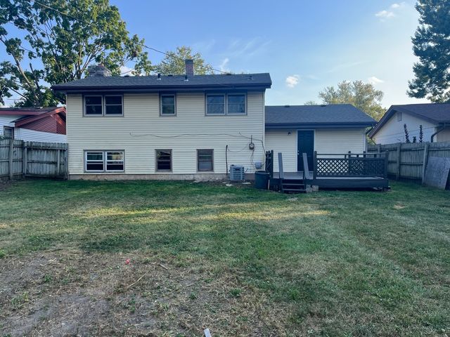 2020 Exeter Avenue, Loves Park, IL 61111