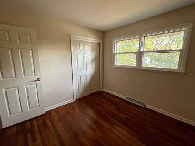 2020 Exeter Avenue, Loves Park, IL 61111